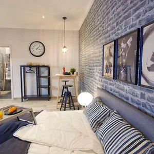  Apartman Frank-kiss